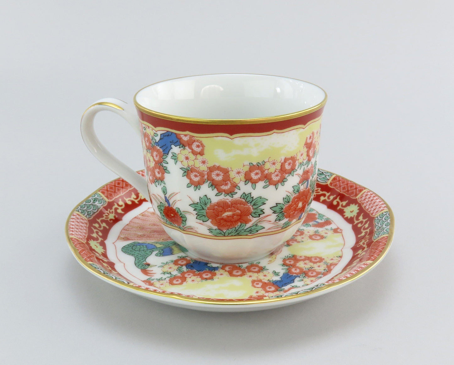 8 Large Cups and Saucers Gumps San Francisco Phoenix Bird 9639 Imari Style