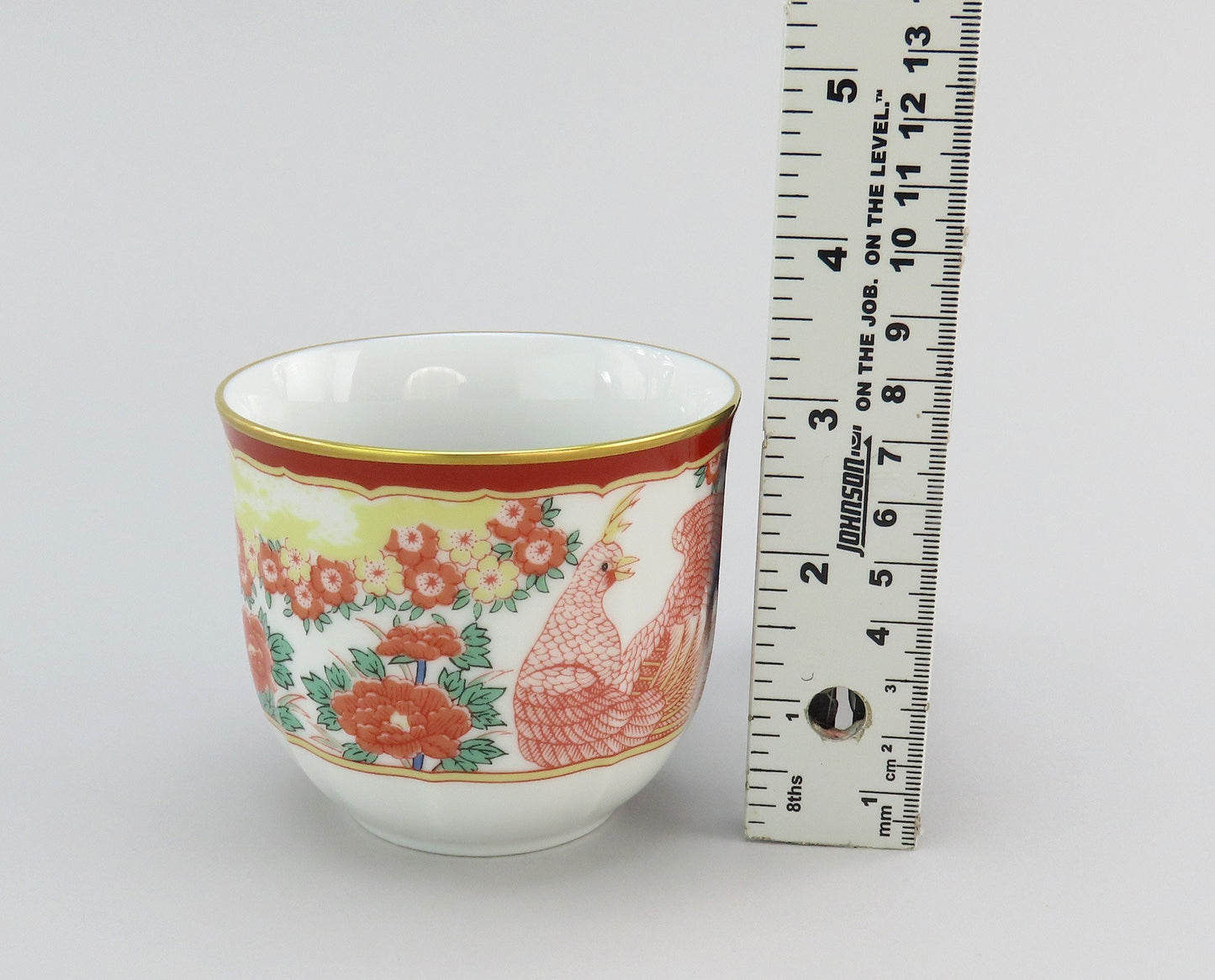8 Large Cups and Saucers Gumps San Francisco Phoenix Bird 9639 Imari Style