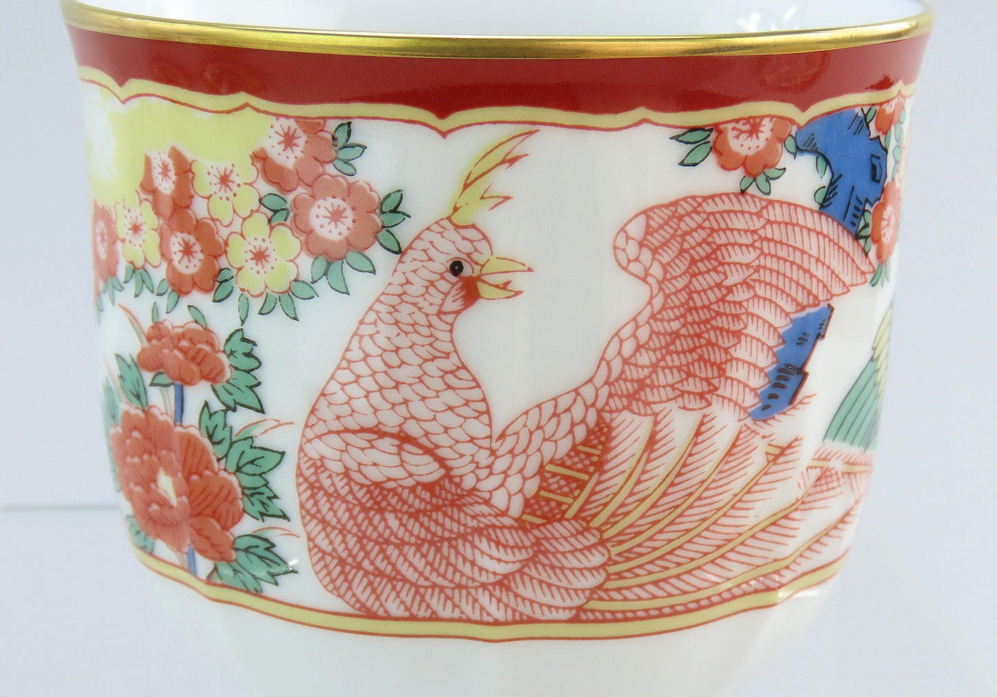 8 Large Cups and Saucers Gumps San Francisco Phoenix Bird 9639 Imari Style