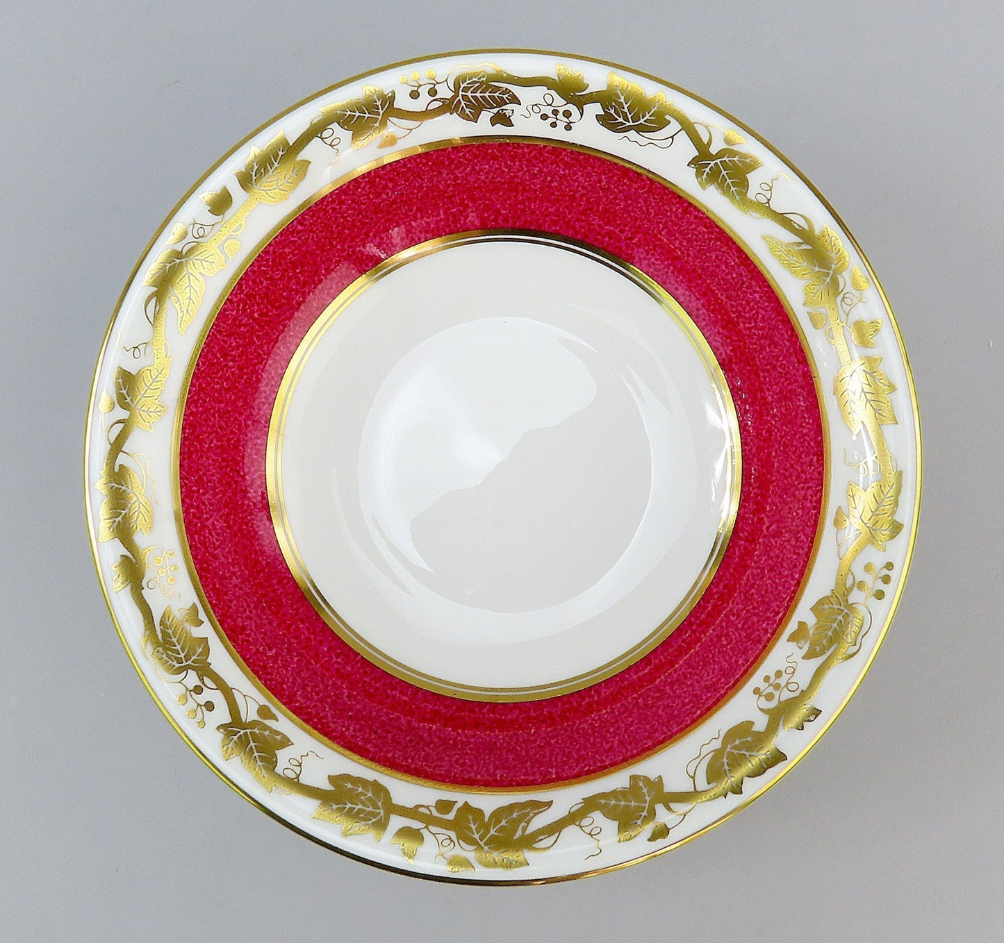 12 Wedgwood Whitehall W3994 Powder Ruby Bone China Coupe Cereal Bowls 6"