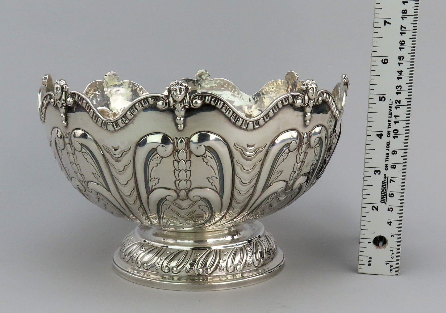 Superb 1778 English Sterling Silver Centerpiece Bowl Thomas Heming Masks Design