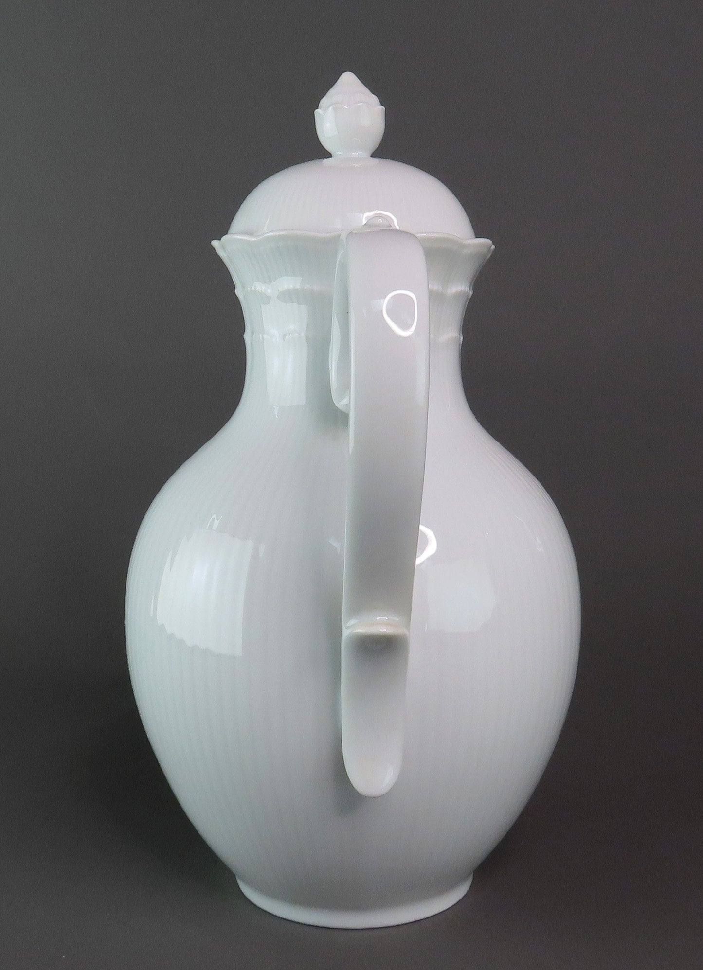 Beautiful Kaiser Romantica White Porcelain Coffee Pot 5 Cup Capacity