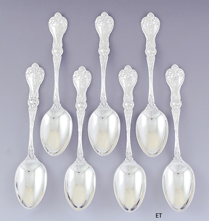 Great set 7 Alvin Sterling Silver Majestic Teaspoons