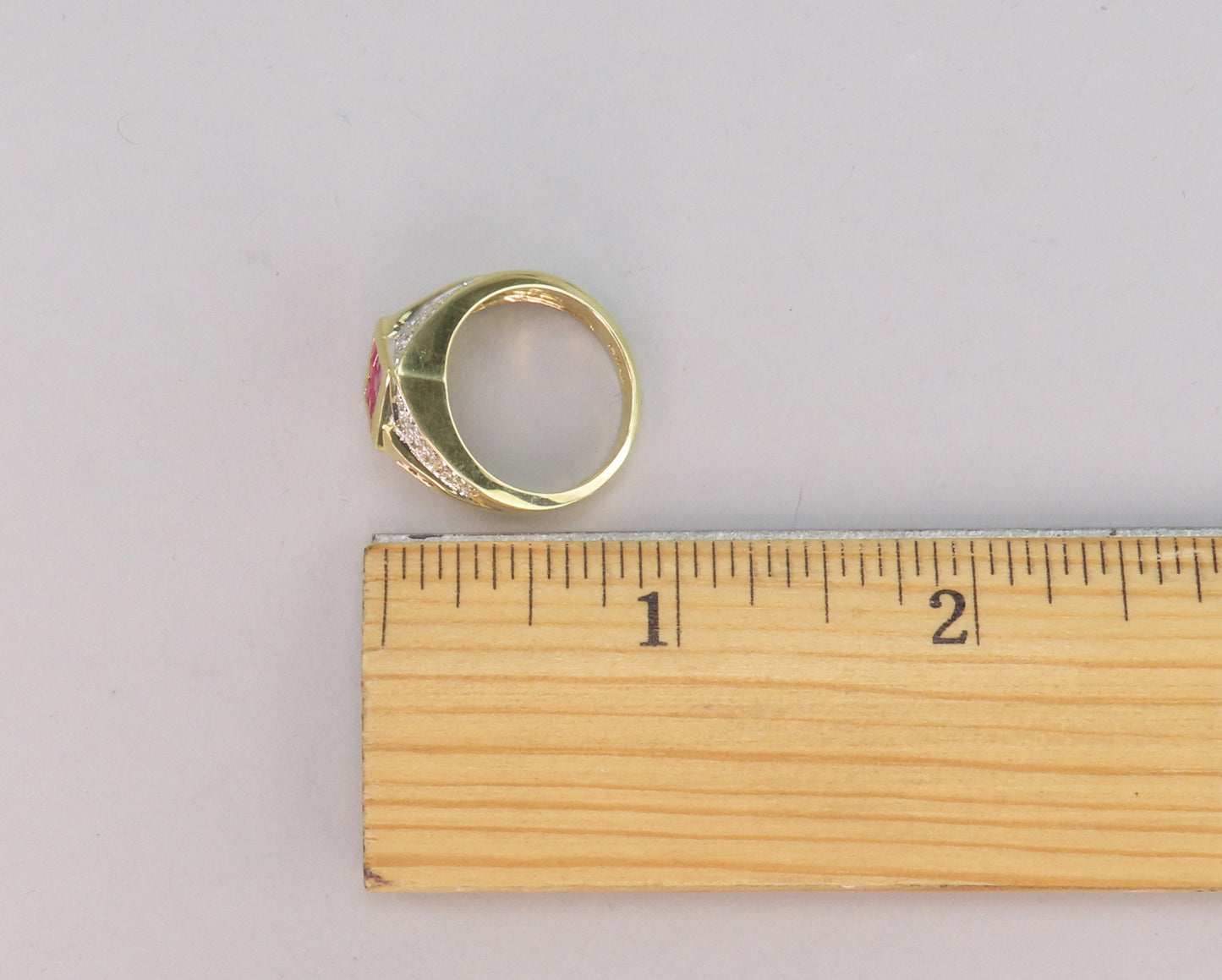Stunning 14k Yellow Gold ~.36ct Ruby ~.25ct Diamond Ring