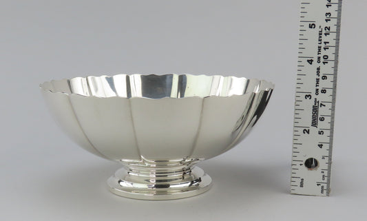 Fabulous Tiffany Co Dublin Sterling Silver Footed Bowl 7 Inches Diameter No Mono