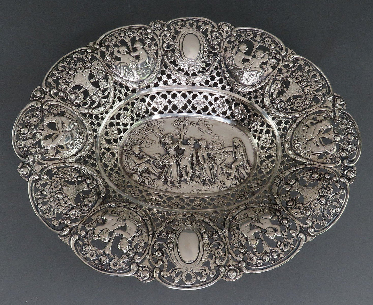 Beautiful Hanua German Pierced Silver Bowl Dancing Figures No Mono .800 Purity