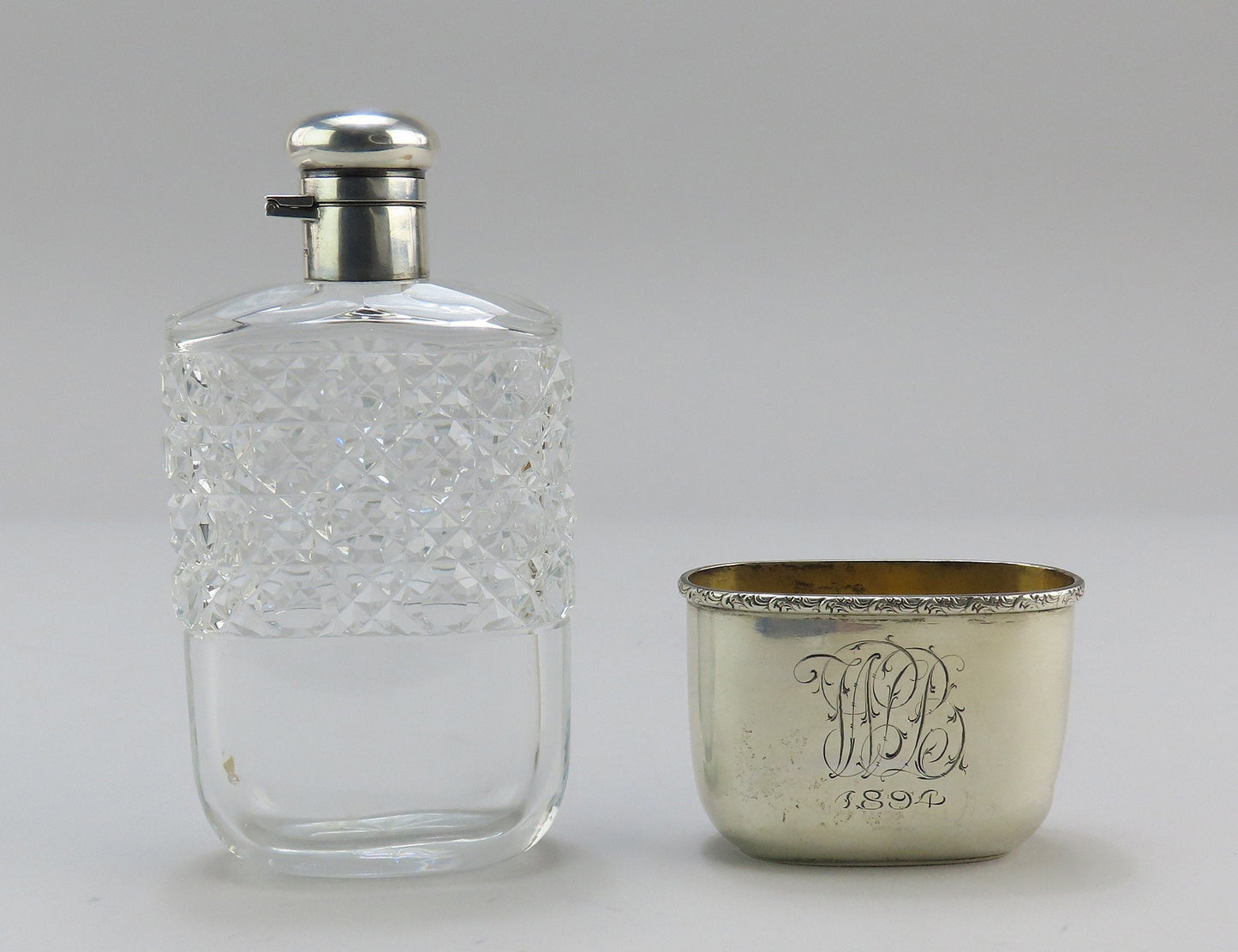 Excellent c1894 Sterling Silver ABP Cut Glass Liquor Flask w Cup Base