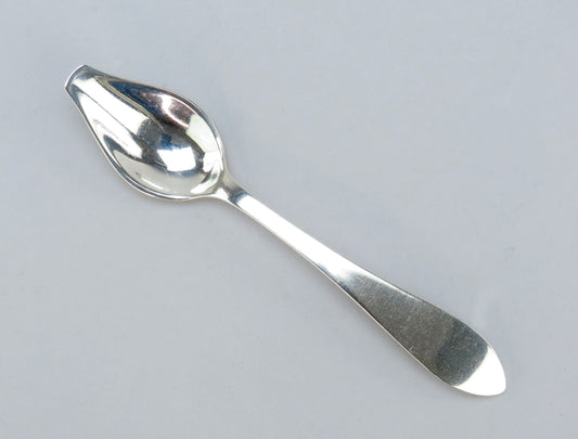 4 Rare Tiffany Co Sterling Silver Faneuil / Queen Anne Citrus Grapefruit Spoons