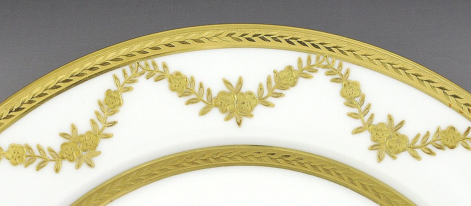 c1907-1919 Set of 12 Limoges Gilded Porcelain Dinner Plates Tressemann Vogt
