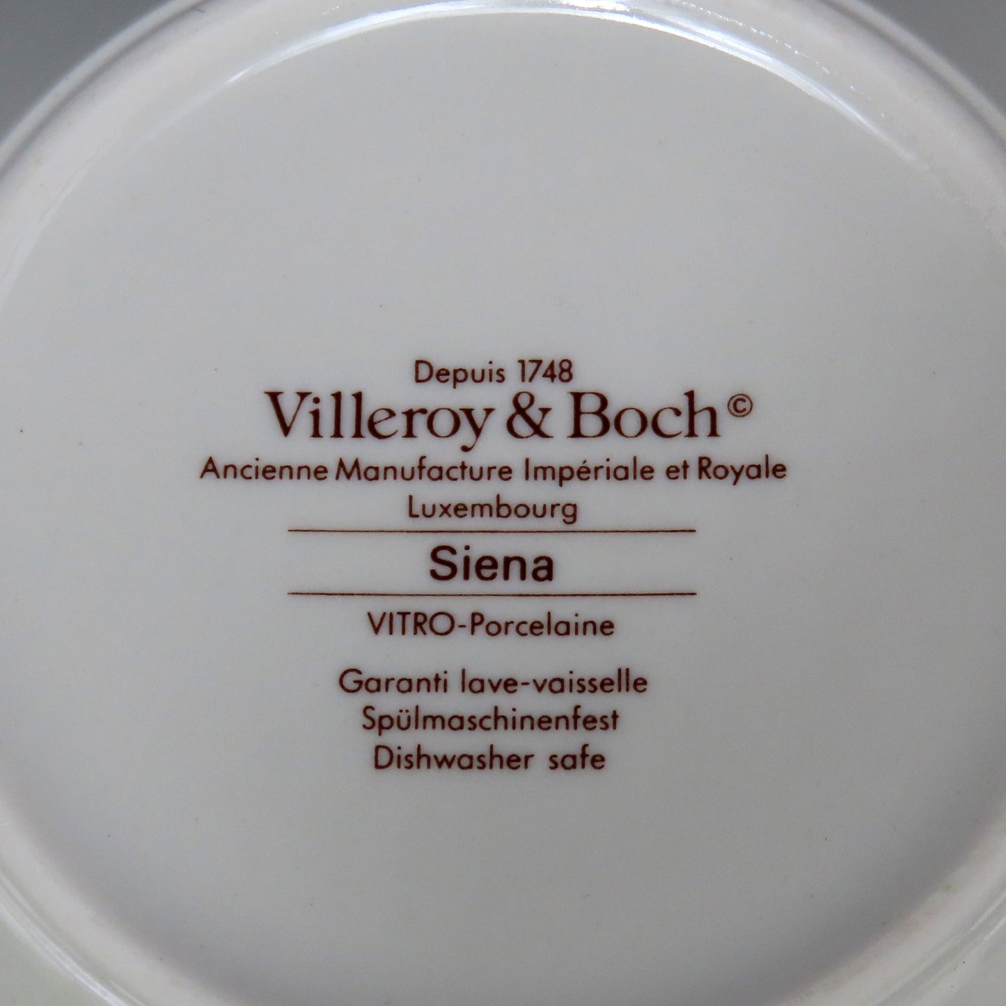 Neat Set 11 Porcelain Coupe Cereal Bowls Villeroy and Boch Siena Pattern