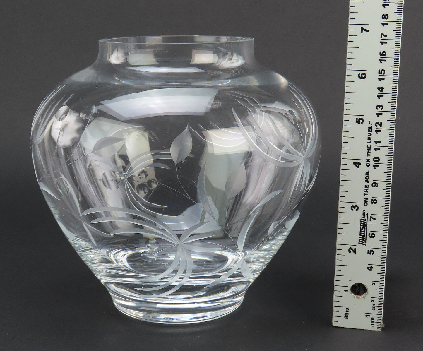 Lovely Lenox USA Signed Clear and Frosted Glass Flowers Floral Vase