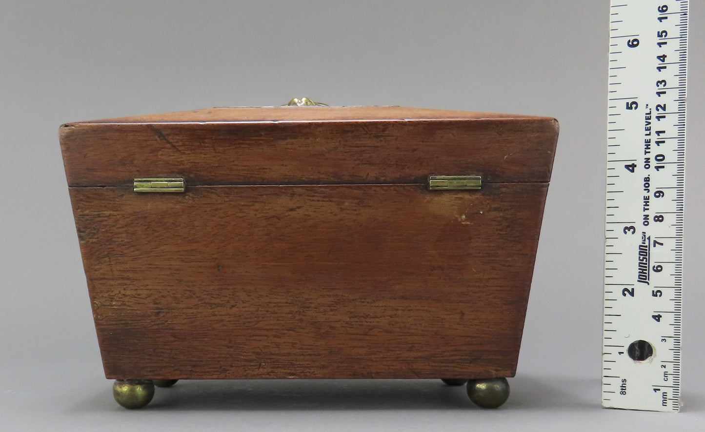 Nice English Early 1800s Mahogany Wooden Tea Caddy Original 2 Compartments