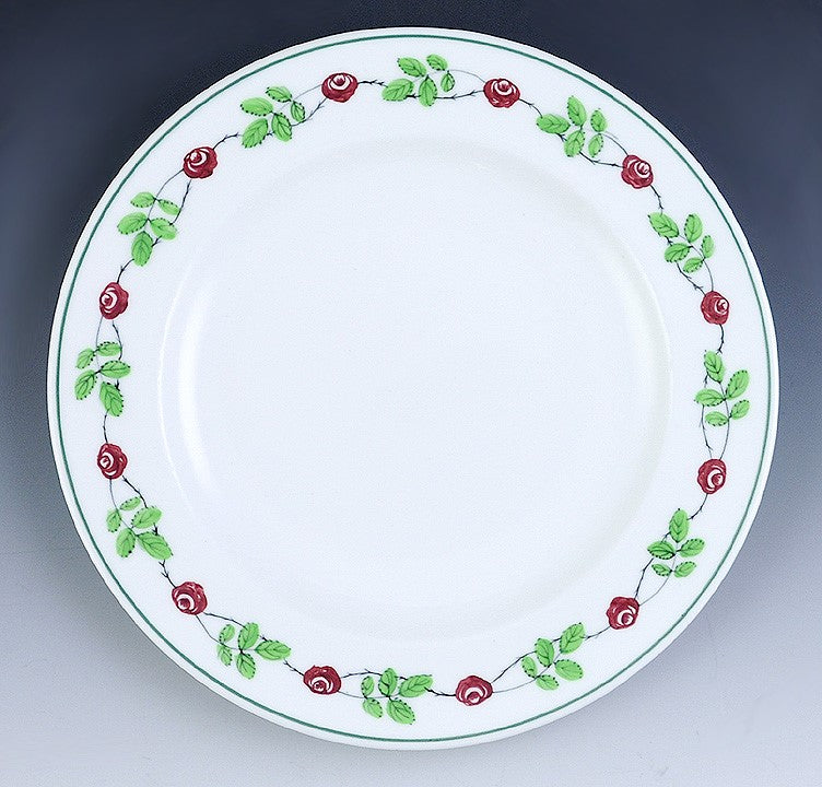 6 Wedgwood English Porcelain Rose and Leaf Border Luncheon Plates
