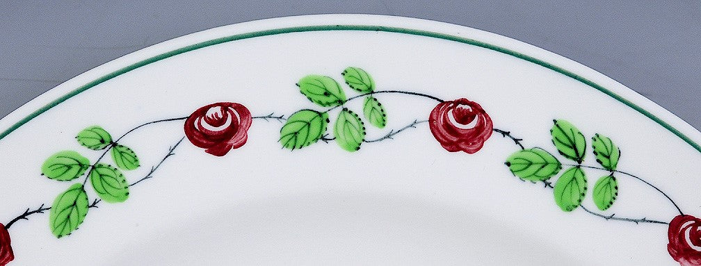6 Wedgwood English Porcelain Rose and Leaf Border Luncheon Plates