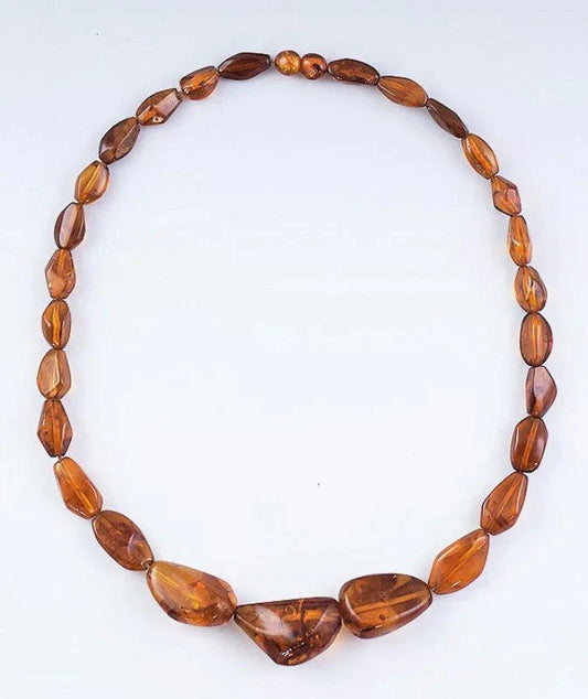 Eye Catching Antique c1900-1920 Graduated Amber Bead Strand Necklace
