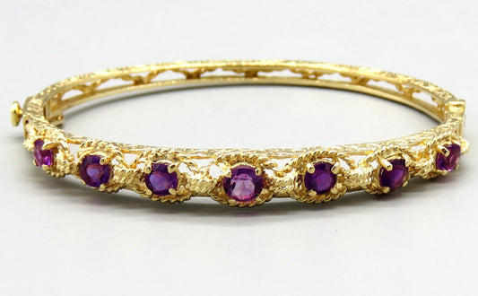 Vintage Engraved 14K Yellow Gold 1.67 CT Amethyst Gemstone Bangle Bracelet