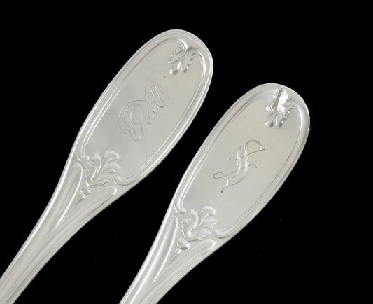 13 Antique American Coin Silver c1850 Olive Pattern Heavy Forks 6 1/2" S MONO