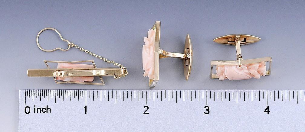 Lovely Chinese Carved Coral 14 Karat Gold Cufflinks & Tie Clip Set