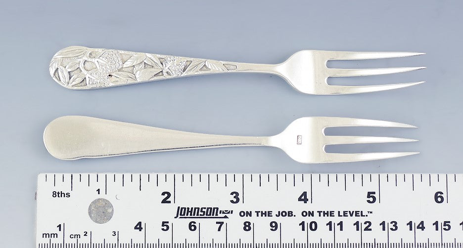 c1850-1910 Fine set 6 Chinese Export Silver Berry Motif Fruit Forks
