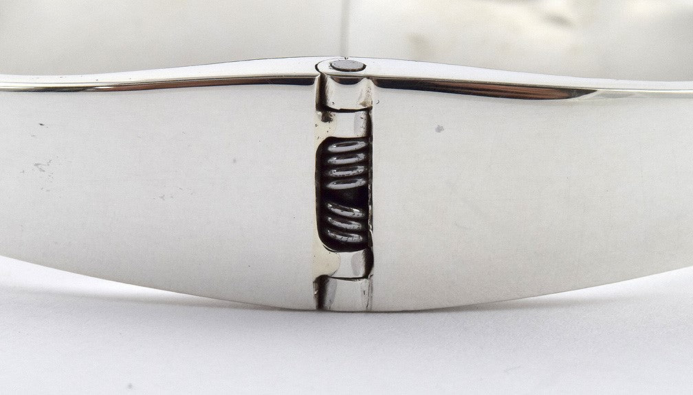 Fabulous Vintage Mexican 950 Purity Silver Bracelet w/Onyx, Mother of Pearl