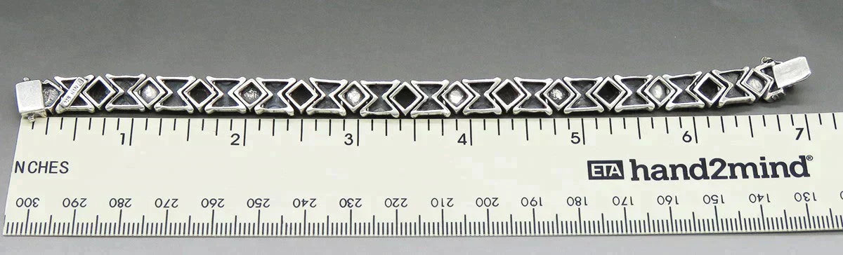 Attractive Han Artisan Sterling Silver Onyx Stone Marcasite Link Bracelet