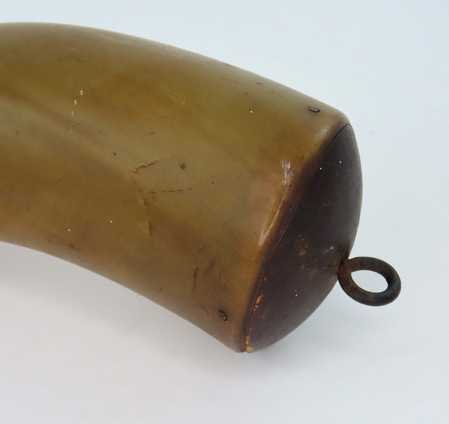 Great 18th Century American Bovine Powder Horn 9 in w/ Wood End