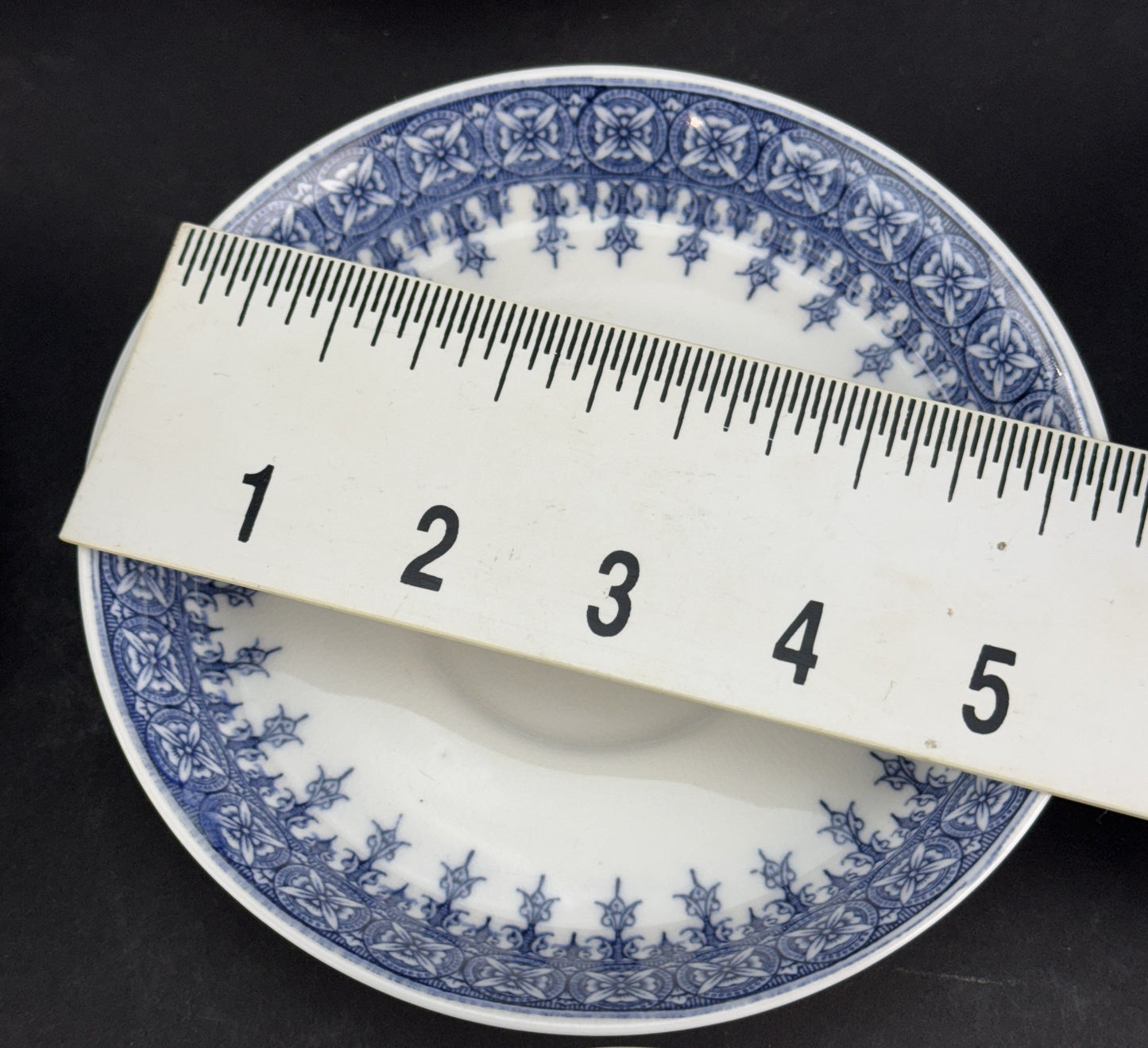 9 Royal Worcester Cups and Saucers Blue-And-White 1890