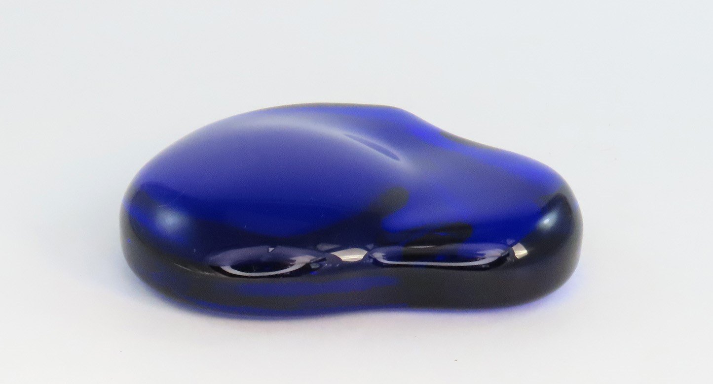 Tiffany Co Elsa Peretti Cobalt Blue Glass Full Heart Paperweight Puffy Heart