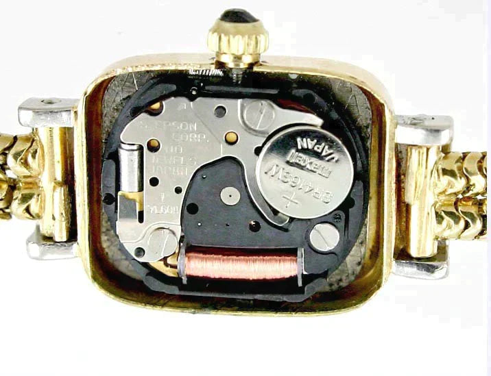 Pretty Bucherer 18K Yellow Gold & Diamond Ladies' Wristwatch