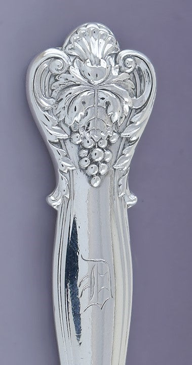 Fab set 8 Durgin Sterling Silver New Vintage Solid Butter Knives D Mono