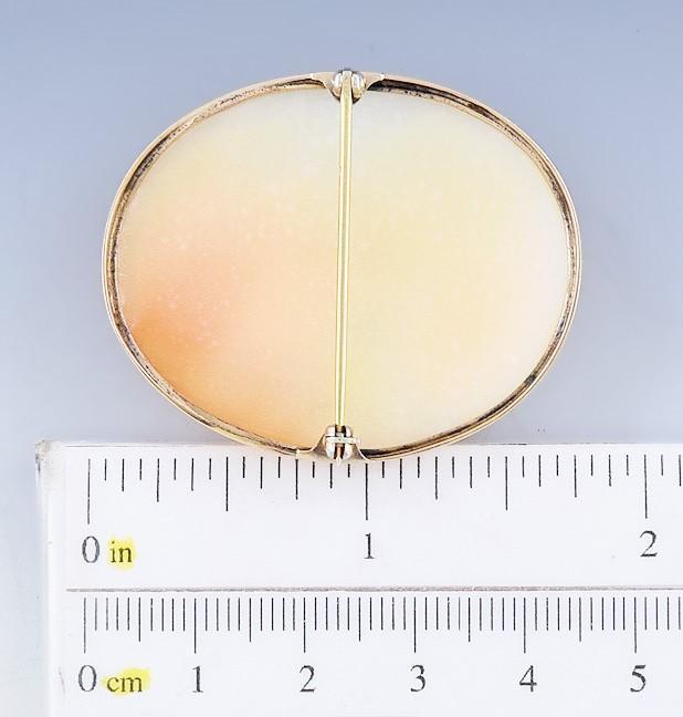 Lovely Victorian 14k Gold Carved Cameo Brooch Pin of a Classical Woman