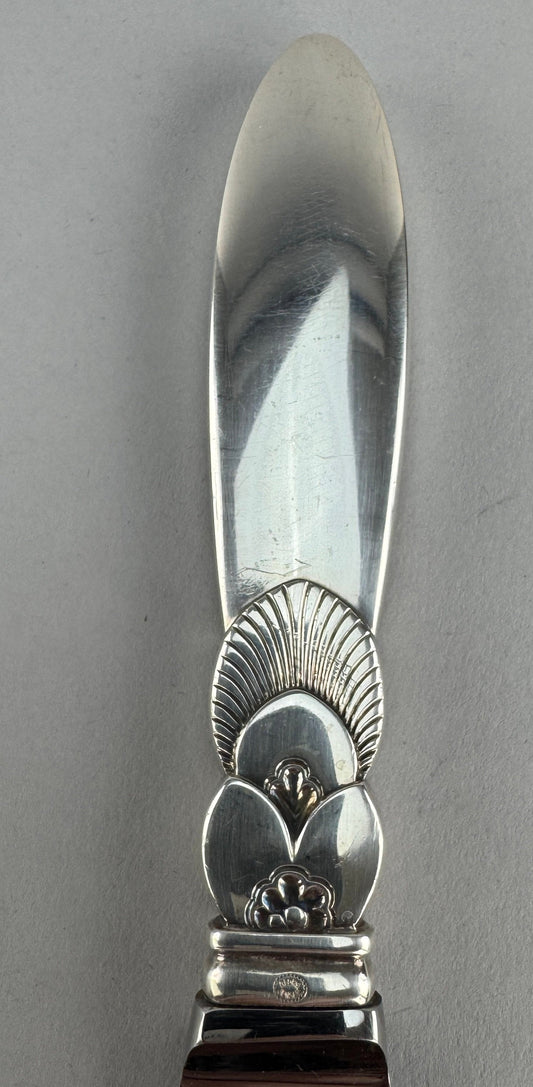 Fine Sterling Silver Georg Jensen Cactus Cake Knife 10 1/4 Inches No Mono