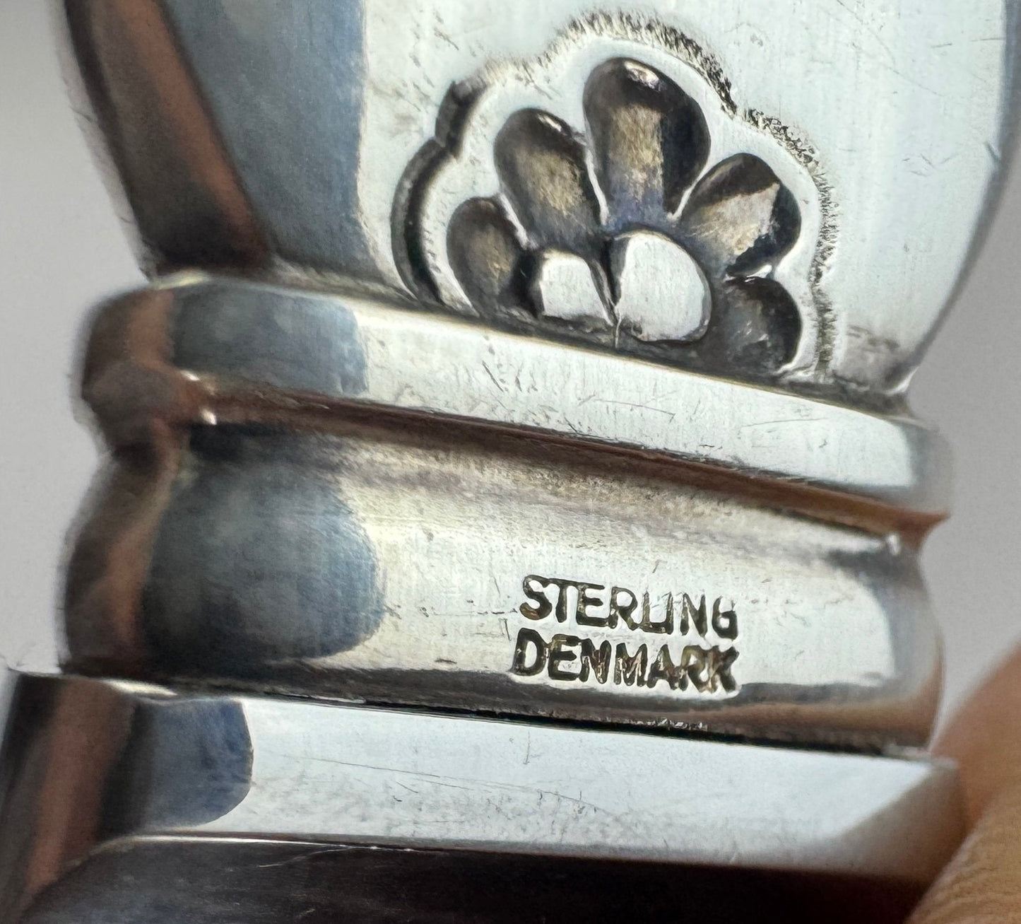 Fine Sterling Silver Georg Jensen Cactus Cake Knife 10 1/4 Inches No Mono