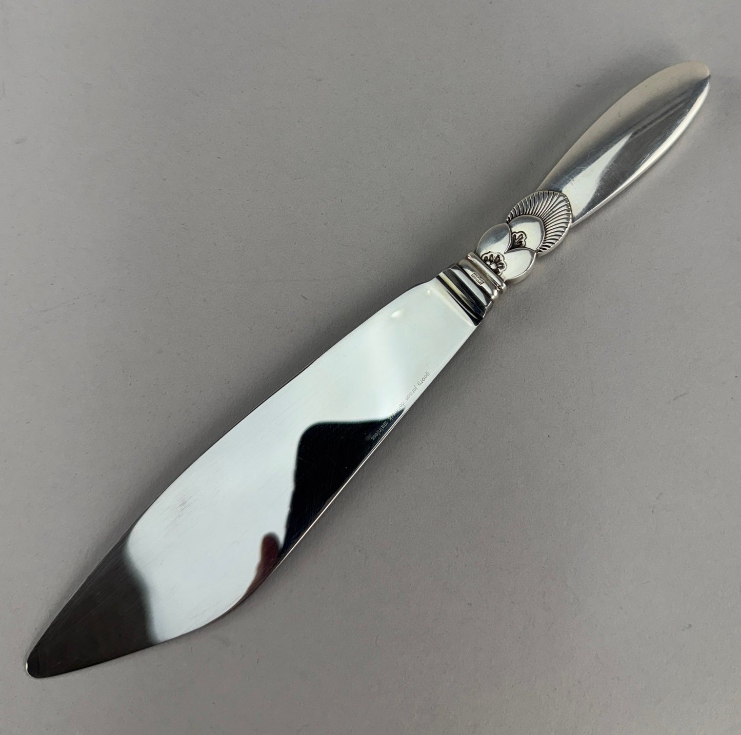 Fine Sterling Silver Georg Jensen Cactus Cake Knife 10 1/4 Inches No Mono