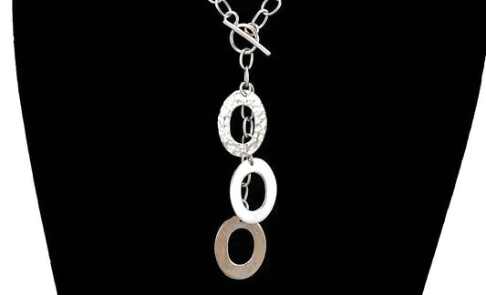 Stylish Sterling Silver Chain Mexico Necklace with 3 Large Open Circle Pendant
