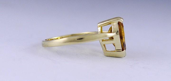 Vibrant 14K Yellow Gold & Faceted Heart ~2.8CT Citrine Stone Ring Size 5.75