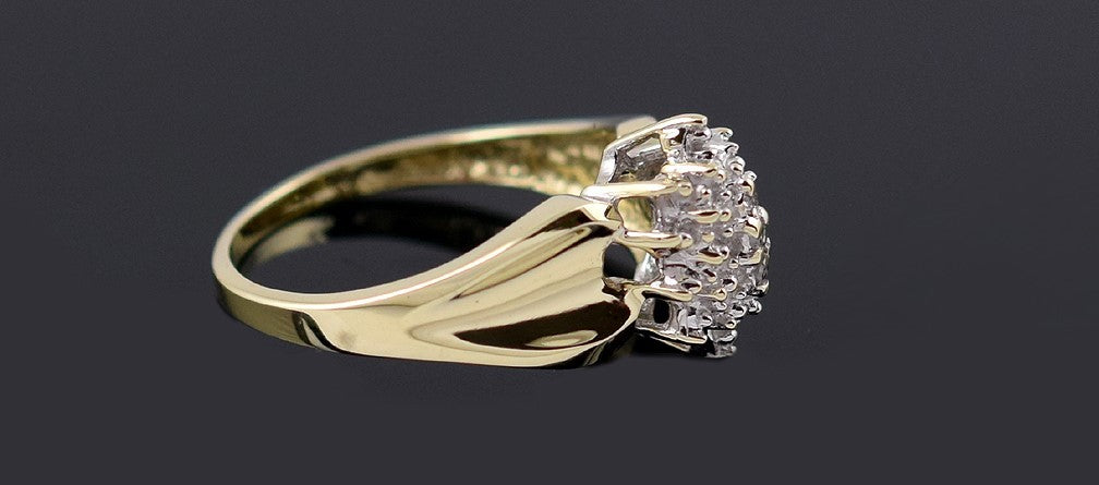 Luminous 10k Yellow Gold and Diamond Cluster Ring Wide Band Size 7