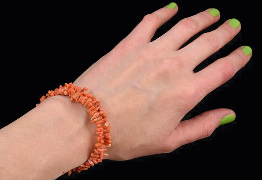 Wonderful Vintage Red Branch Coral Jewelry Set: Necklace and Adjustable Bracelet