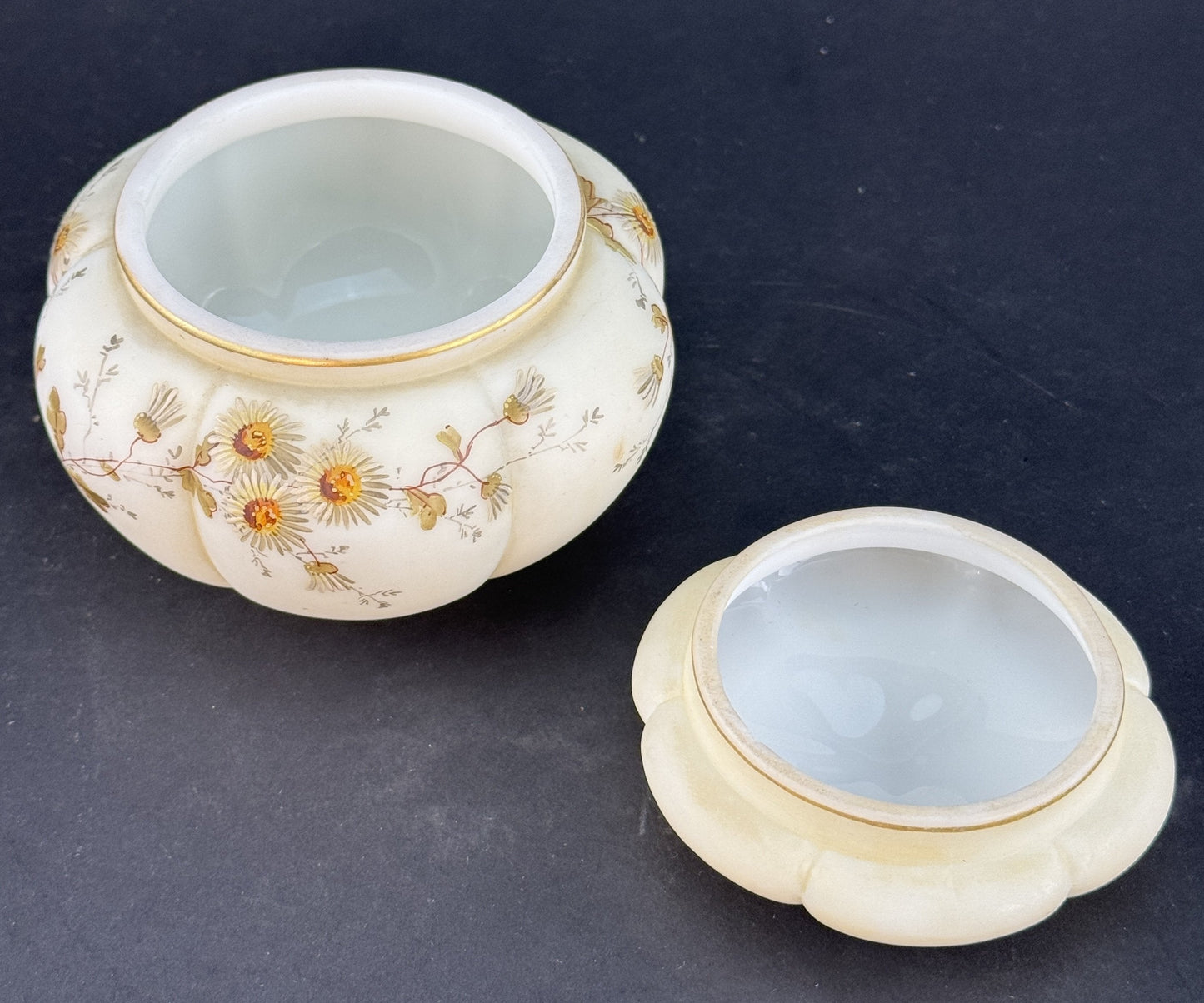 Fine Antique Wavecrest Melon Shaped Glass Dresser Jar