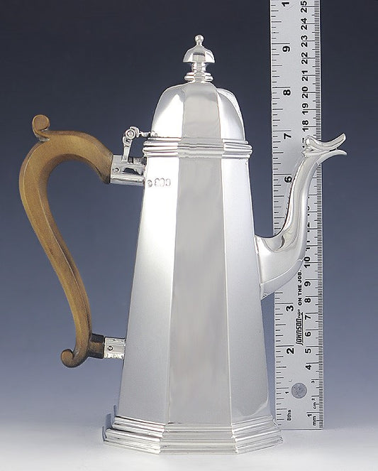 Tiffany Co Britannia Sterling Silver 1700s Repro Lighthouse Teapot Coffeepot