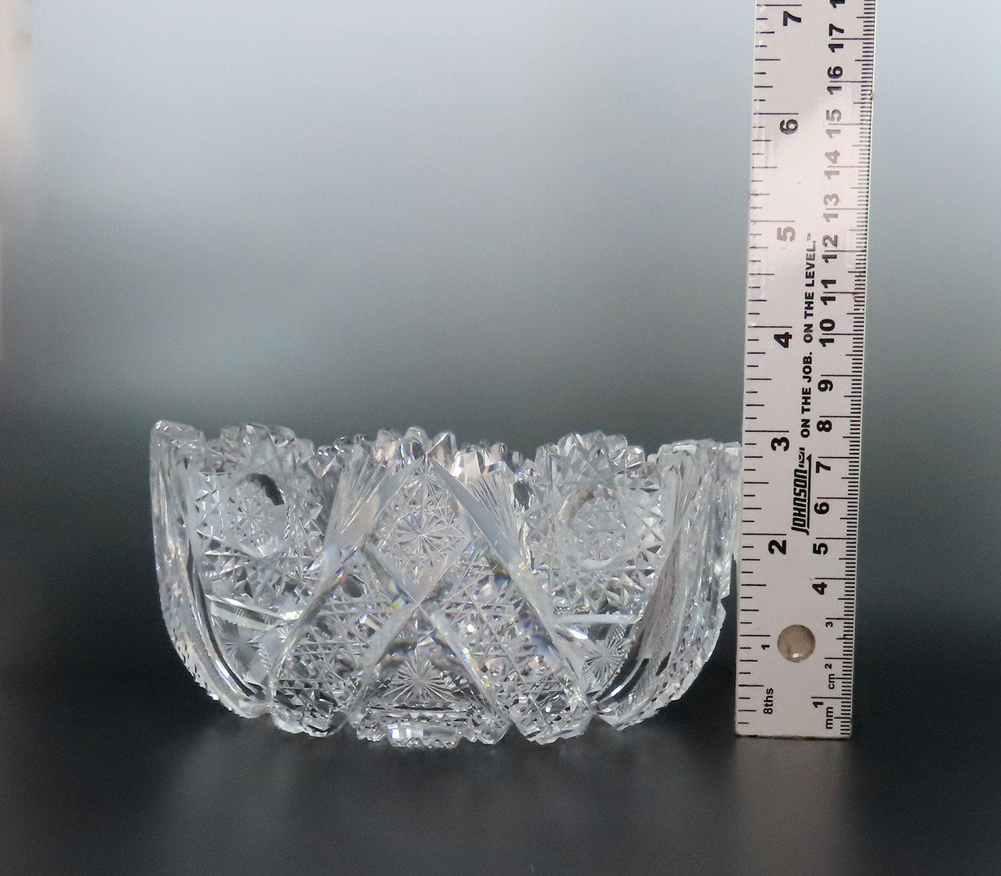 Lovely J. Hoare American Brilliant Period Cut Glass Small Bowl Carolyn Pattern