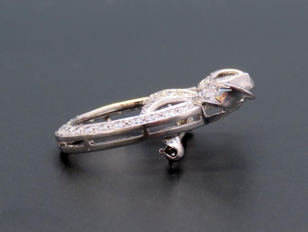 Stunning VTG Platinum ~.94ct Diamond Ribbon Bow Wreath Pin Brooch