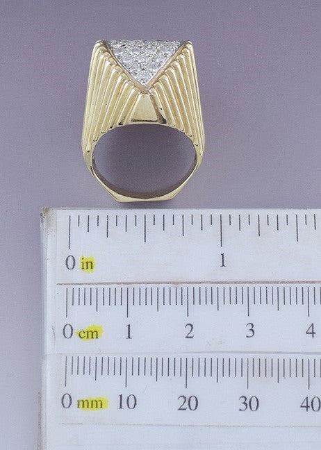 Striking High Quality 14K Yellow Gold Pavé Diamond Navette Ring Size 5.5