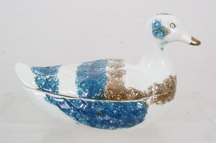 19th Century M S Kuznetsov Russian Porcelain Duck Box/Jar