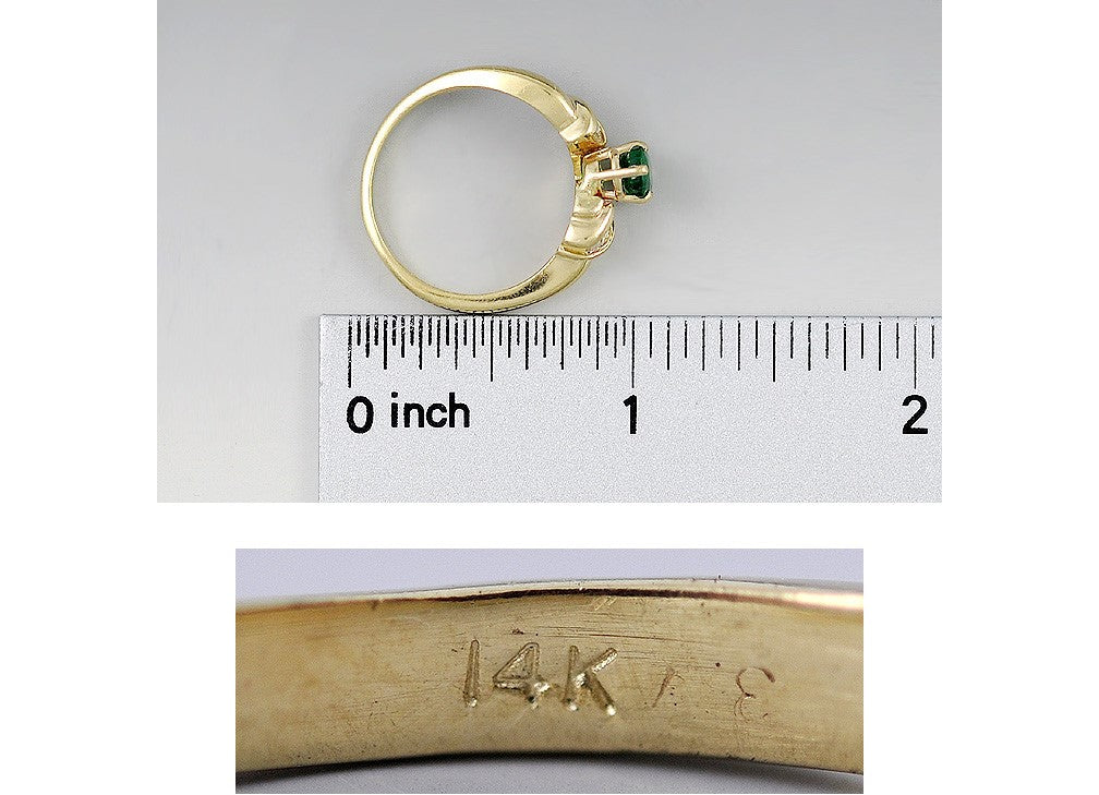 Attractive 14K Yellow Gold Emerald & Baguette Diamond Ring Size 8.25
