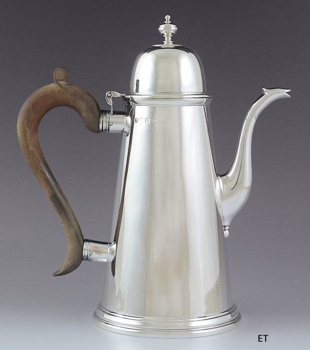 Vintage 1974 Wonderful English Sterling Silver Lighthouse 1700s Style Teapot