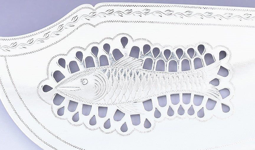 1810 Great English Georgian Sterling Silver Hand Engraved Fish Slice / Server