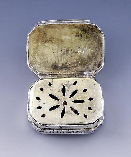 1814 English Georgian Sterling Silver Vinaigrette Box By Samuel Pemberton