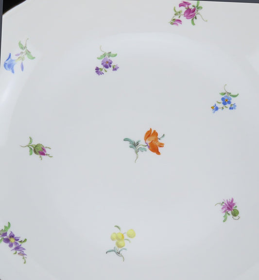 Large Perfect Meissen Scattered Flowers Round Serving Bowl 10" Diameter