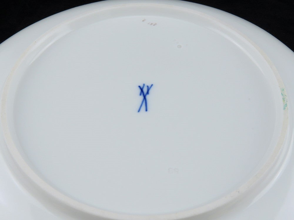 Large Perfect Meissen Scattered Flowers Round Serving Bowl 10" Diameter